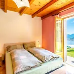 Lo Scoiattolo By Interhome Feriehus