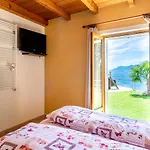 Lo Scoiattolo By Interhome * Carmine