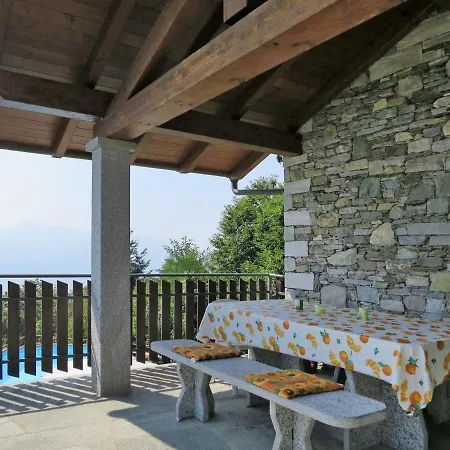 Hébergement de vacances Lo Scoiattolo By Interhome
